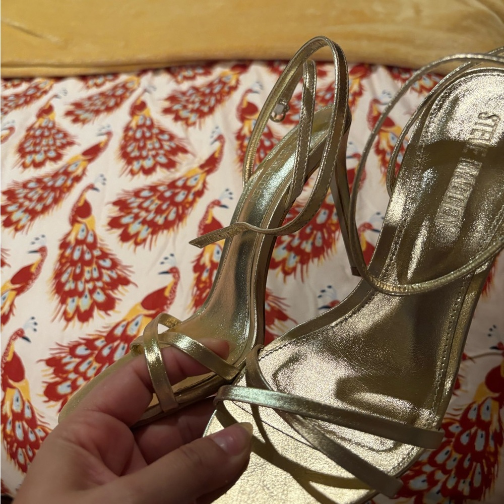 Steve Madden Metallic Gold Heels